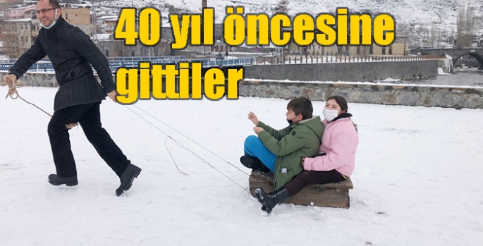 40 yıl öncesine gittiler