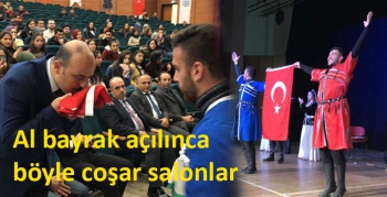 Al bayrak açılınca böyle coşar salonlar