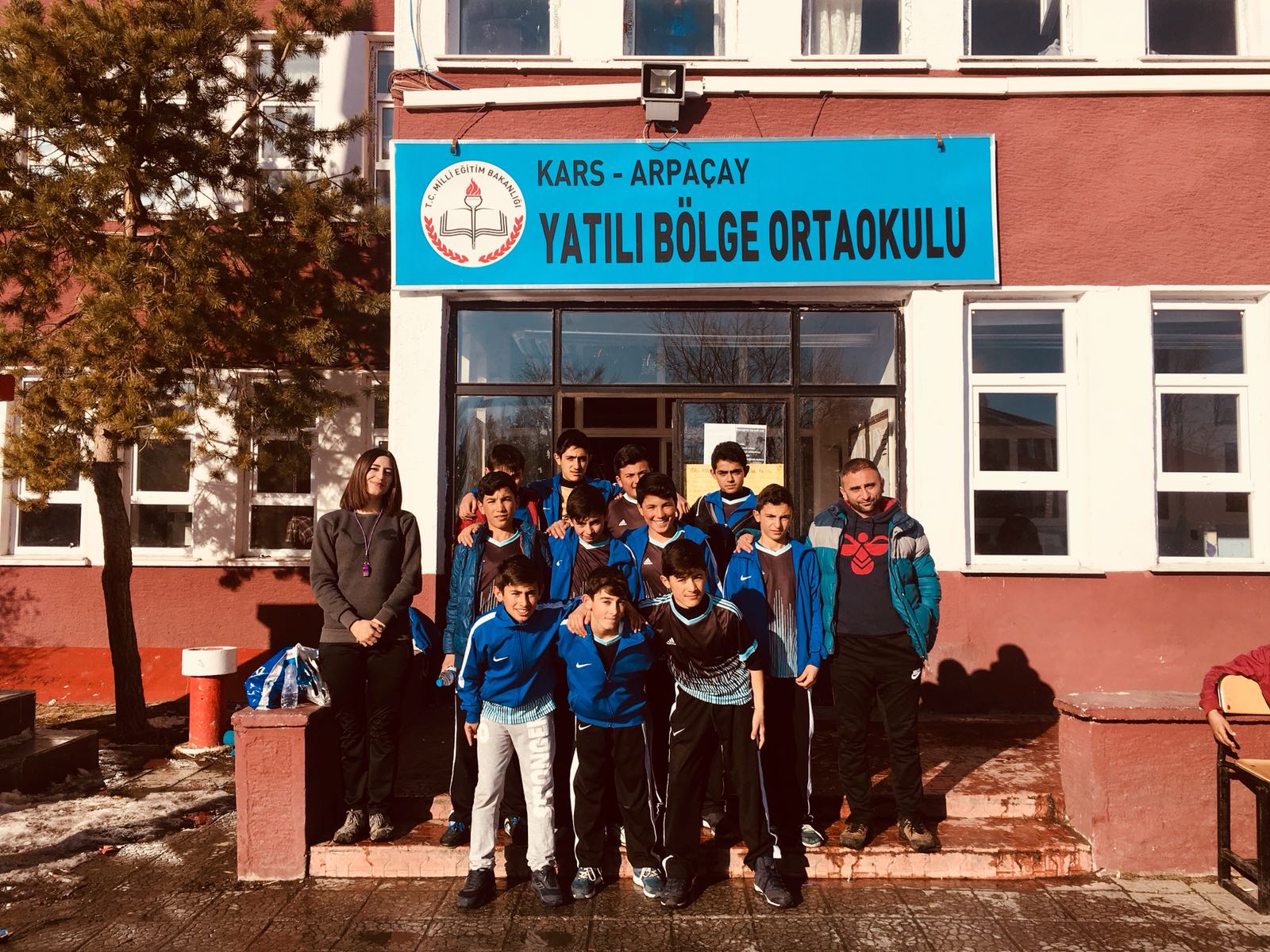Arpaçay Yatılı Bölge Ortaokulu’nun Spordaki Başarısı