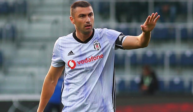 Beşiktaş'ın yeni kadrosu açıklandı!  Burak Yılmaz