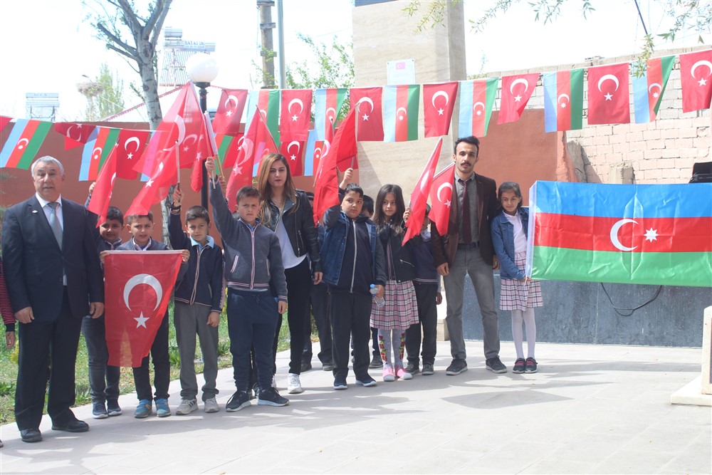 Ermenilerin katlettiği Hakmehmet köyü şehitleri anıldı