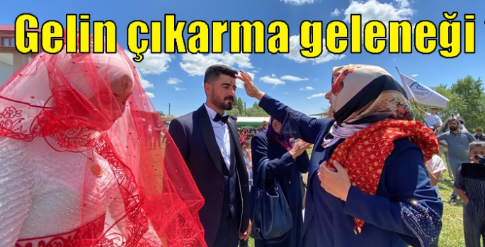 Gelin çıkarma geleneği ve atlılar eşliğinde muhteşem düğün