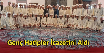 Genç Hatipler İcazetini Aldı