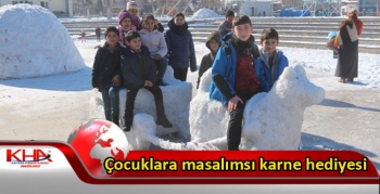 Kars Belediyesi’nden çocuklara masalımsı karne hediyesi