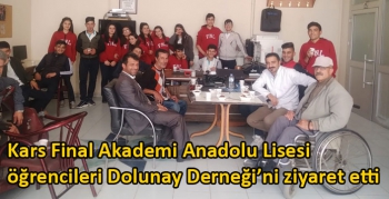 Kars Final Akademi Anadolu Lisesi öğrencileri Dolunay Derneği’ni ziyaret etti