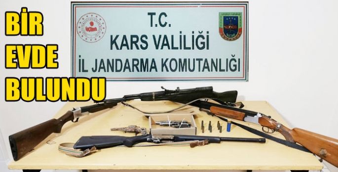 Kars Jandarması Ruhsatsız Silahları Bir Evde Buldu