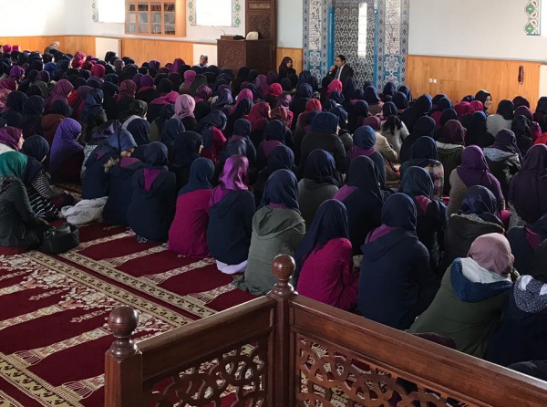 Kars Kız Anadolu İmam Hatip Lisesi’nin Kandil Programı