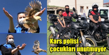 Kars polisi çocukları unutmuyor