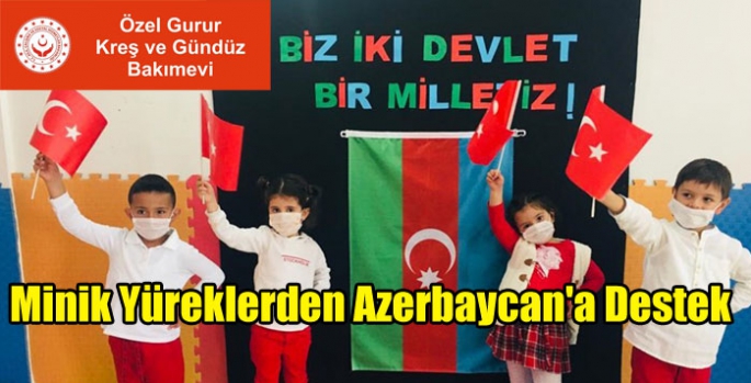 Kars'ta Minik Yüreklerden Azerbaycan'a Destek