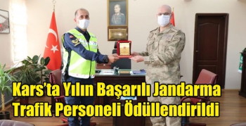 Kars’ta Yılın Başarılı Jandarma Trafik Personeli Ödüllendirildi