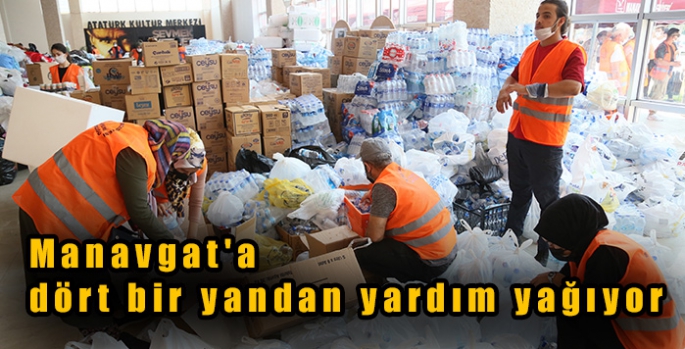 Manavgat'a dört bir yandan yardım yağıyor