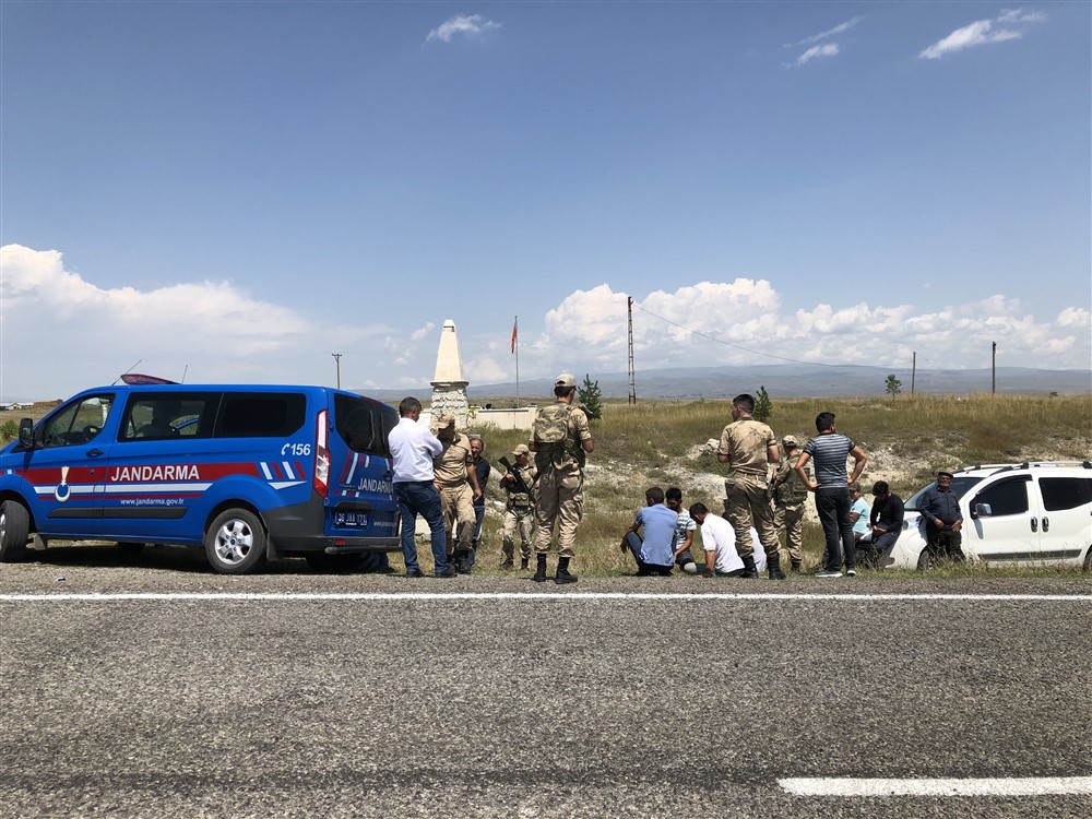 Şehitliğe Saldırı Haberine Kars Valiliği’nden açıklama geldi